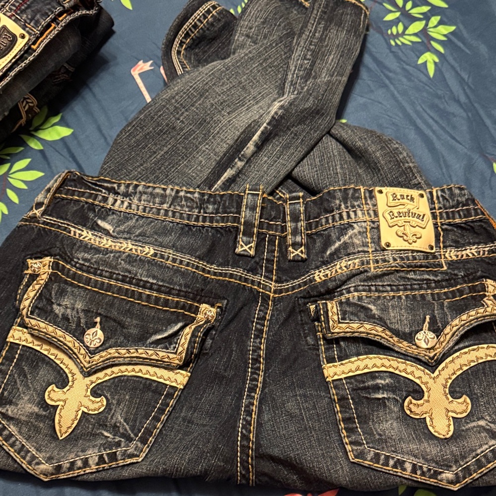 Rock Revival Men's Jeans in Black and Gold